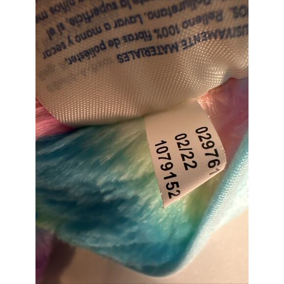 Build-A-Bear Rainbow Bear With Blue Shirt 2022 - Picture 8 of 9